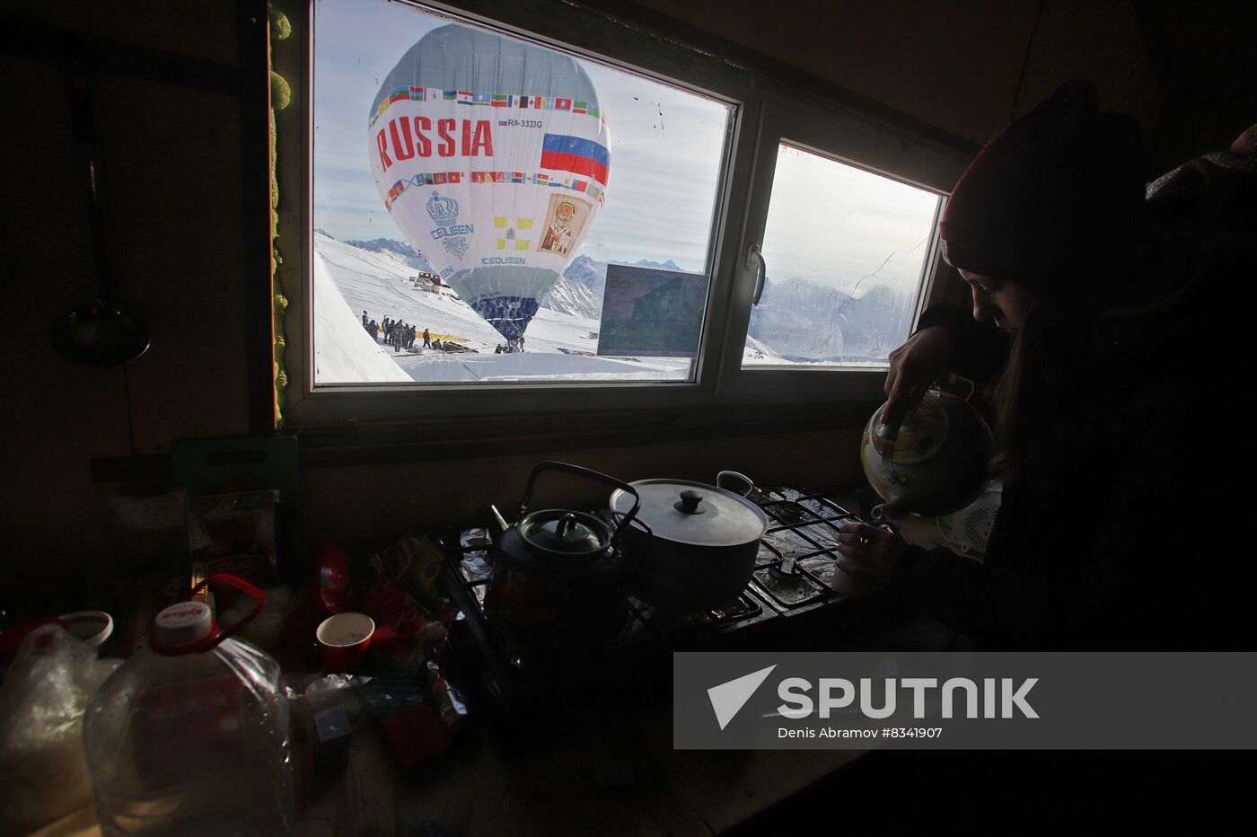 Russia Mass Balloon Flight Preparation