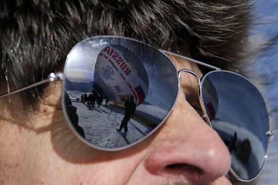 Russia Mass Balloon Flight Preparation