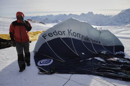 Russia Mass Balloon Flight Preparation
