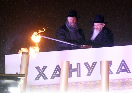 Russia Religion Hanukkah Feast