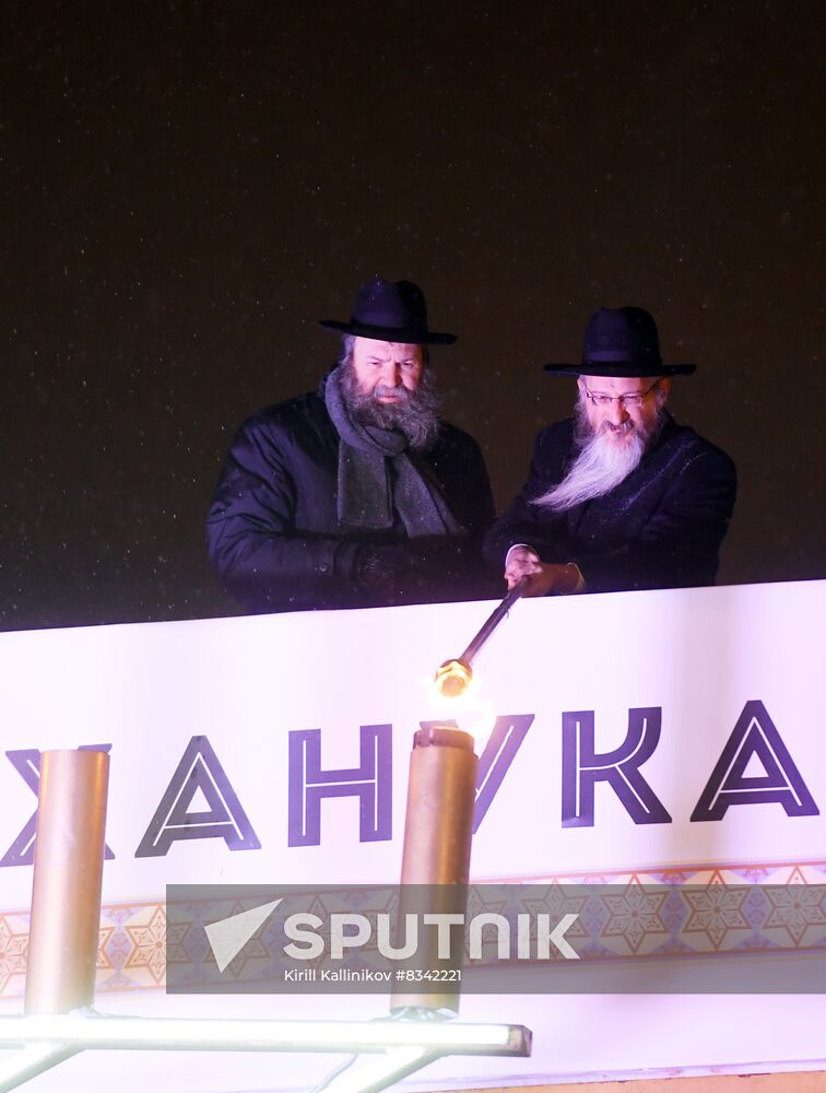 Russia Religion Hanukkah Feast