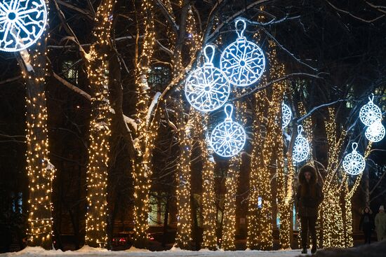 Russia New Year Preparation