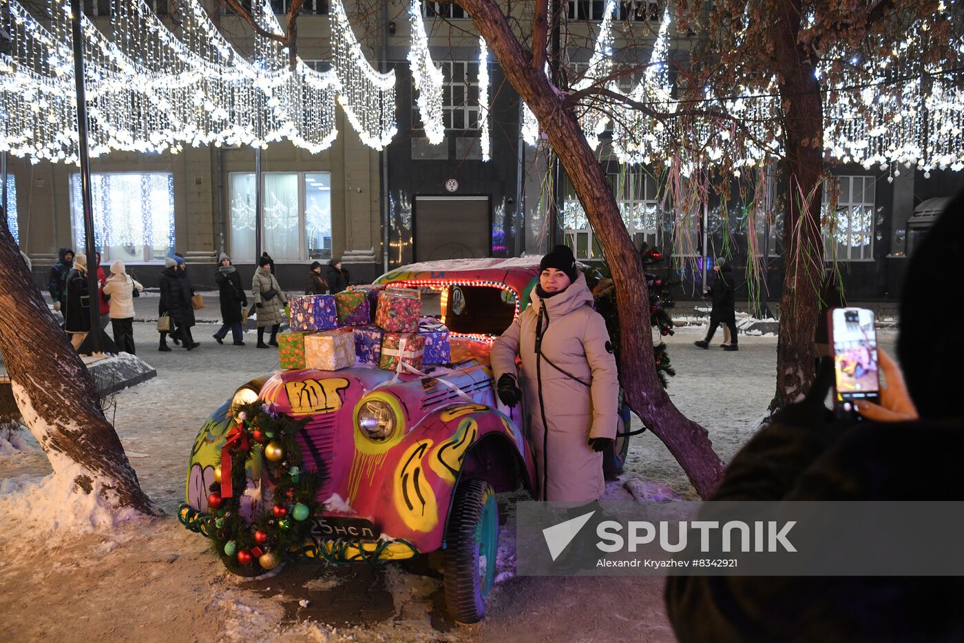 Russia New Year Preparation