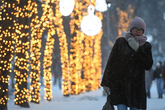 Russia New Year Preparation