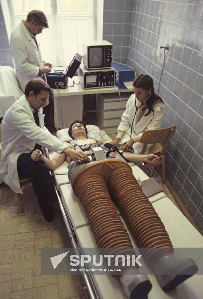 Hypokinesia experiment