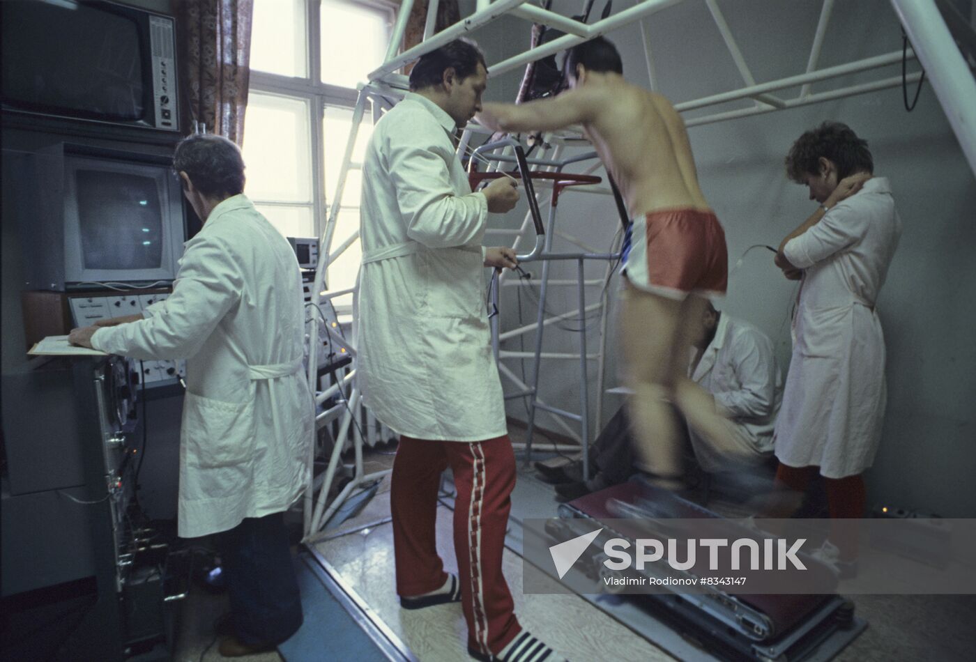 Hypokinesia experiment