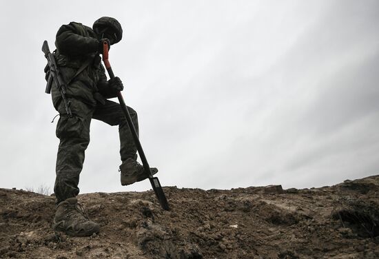 Russia Ukraine Military Operation Fortifications