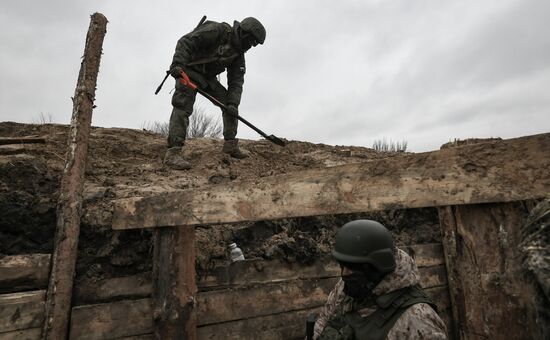Russia Ukraine Military Operation Fortifications