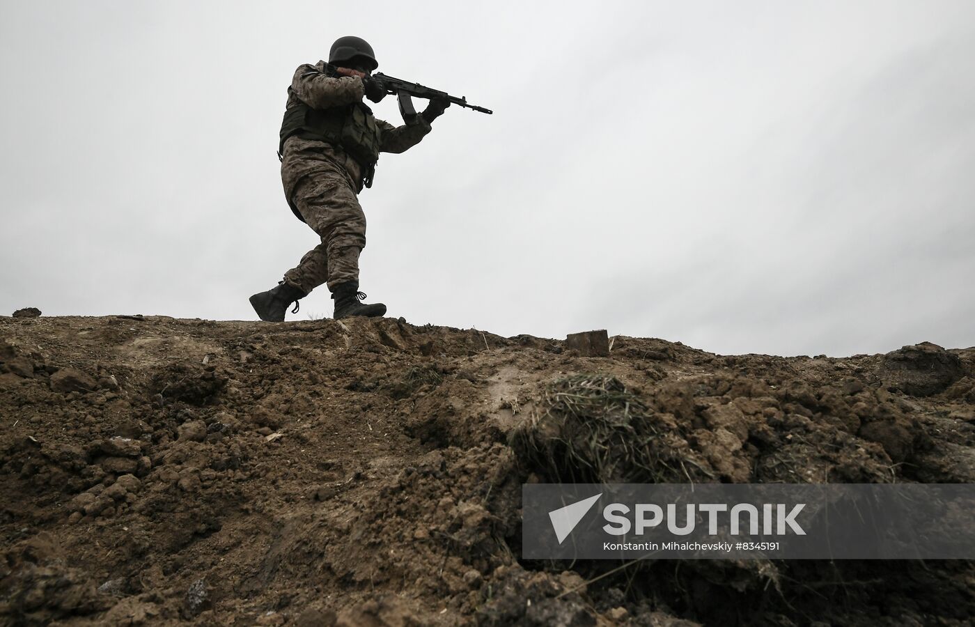 Russia Ukraine Military Operation Fortifications