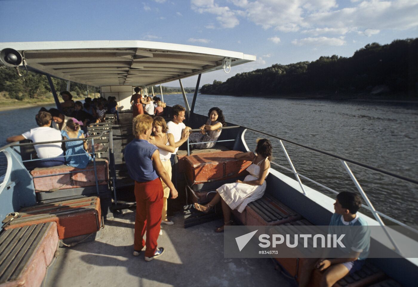 Sailing Dniester River