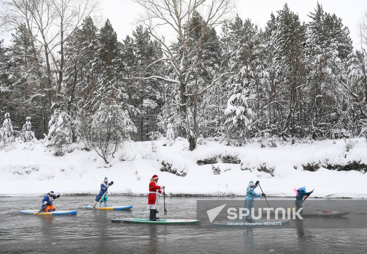 Russia New Year Season Sup Surfing