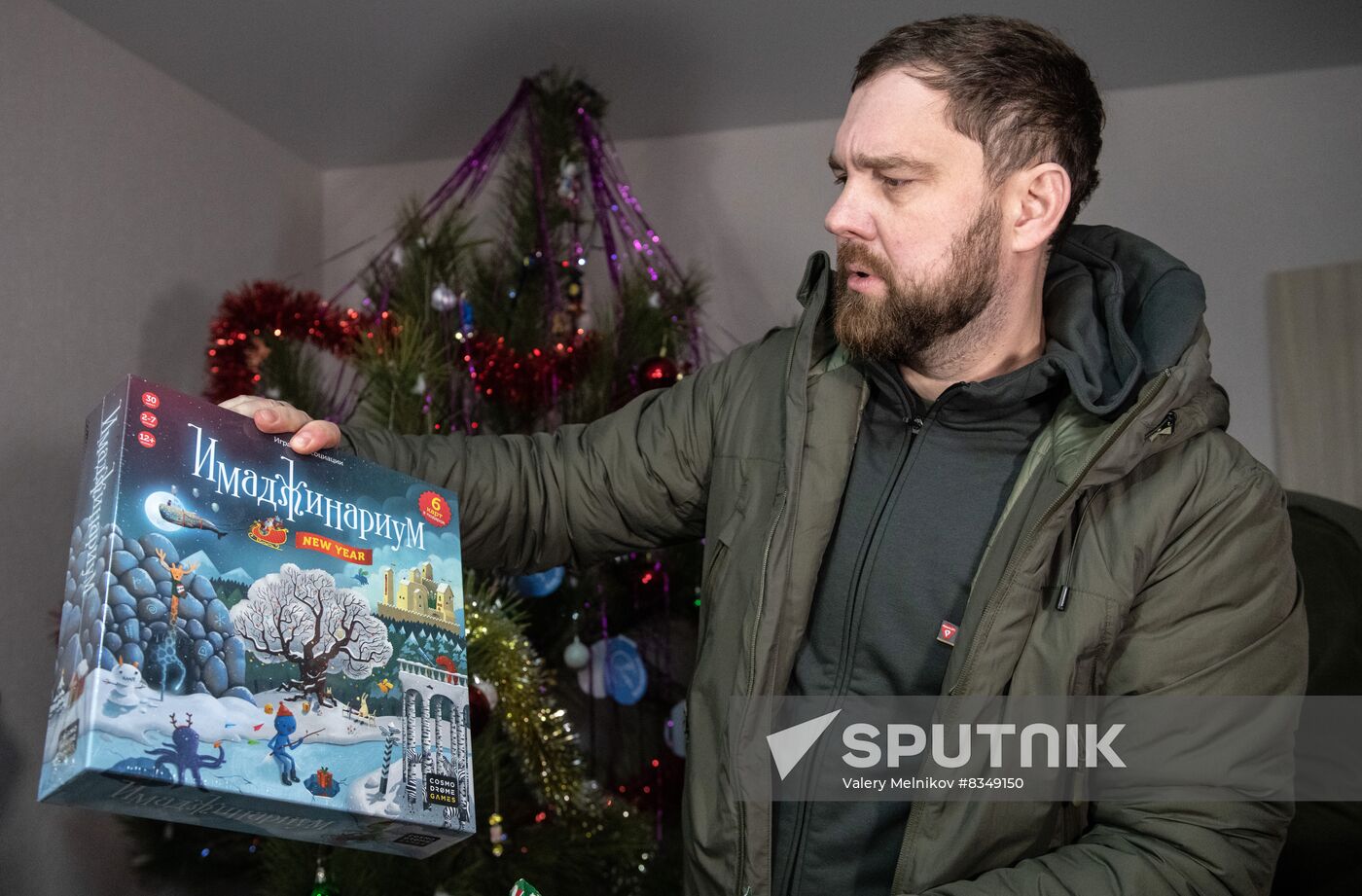 Russia DPR New Year Season Charity