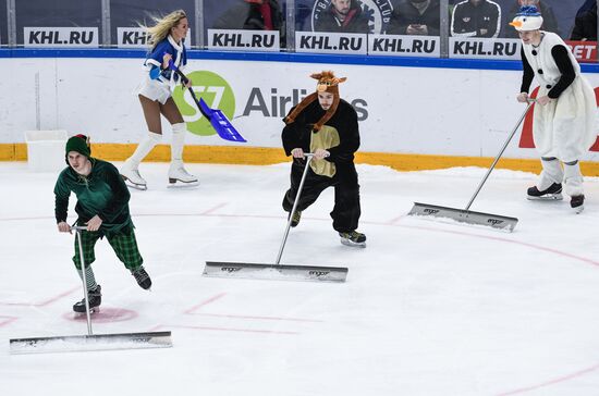 Russia Ice Hockey Kontinental League Sibir - Avtomobilist