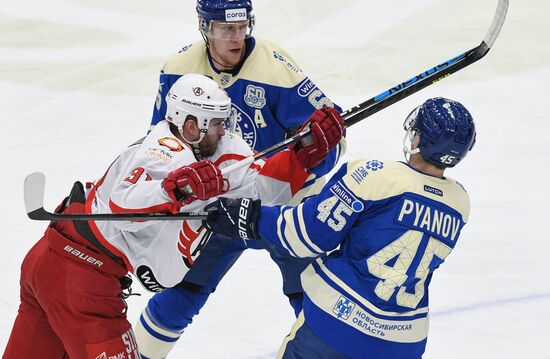Russia Ice Hockey Kontinental League Sibir - Avtomobilist