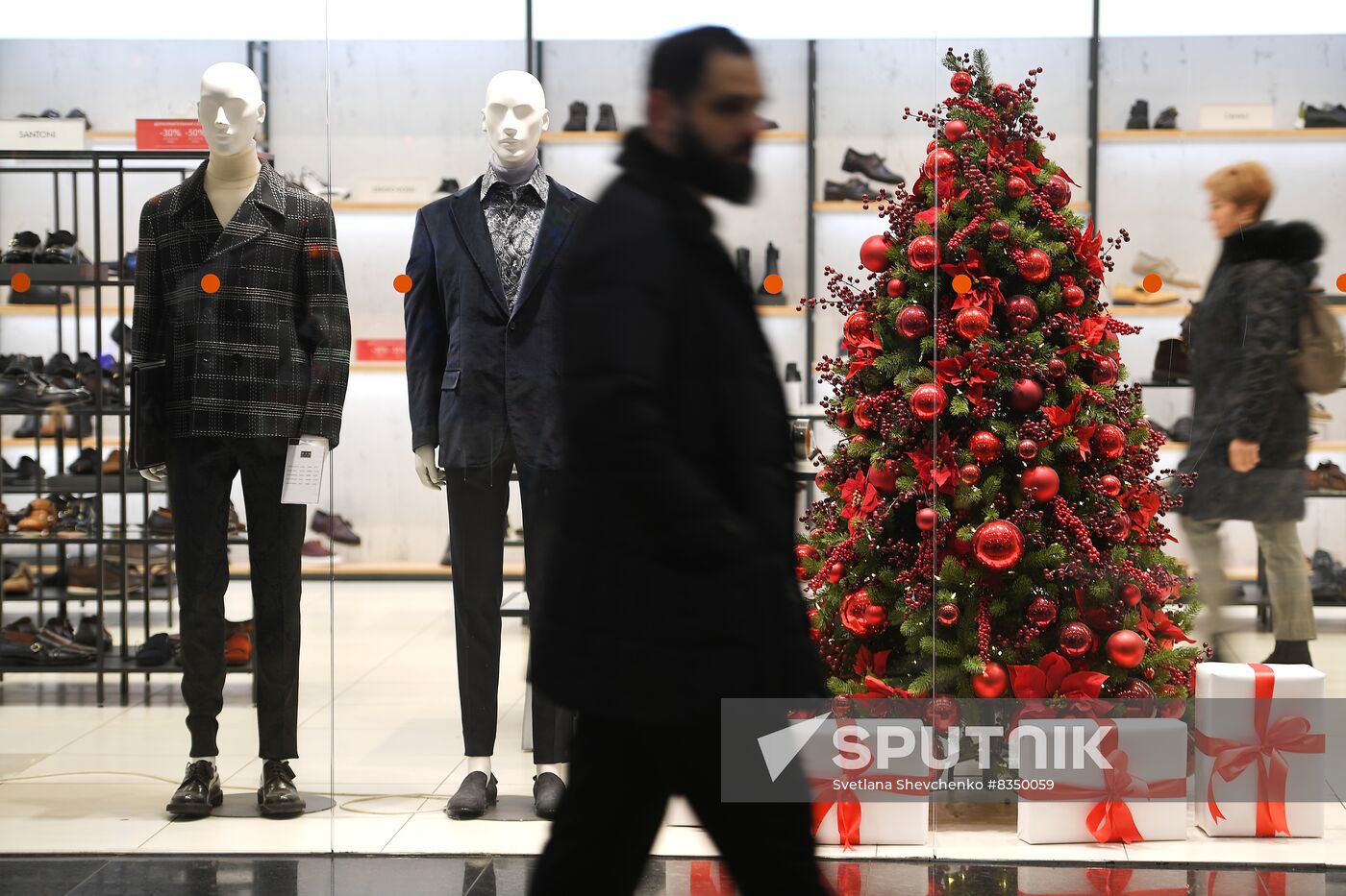 Russia New Year Season Retail