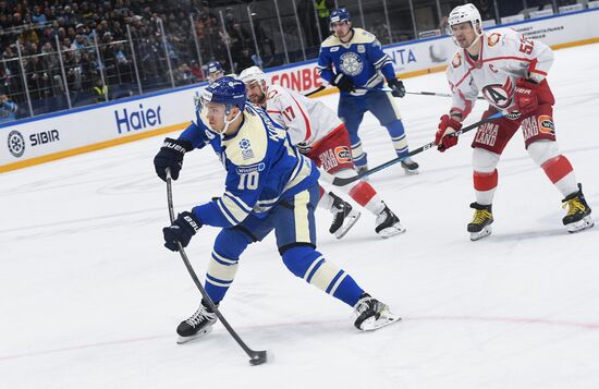 Russia Ice Hockey Kontinental League Sibir - Avtomobilist