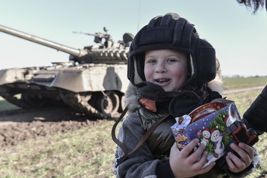 Russia Ukraine Military Operation New Year Season Charity