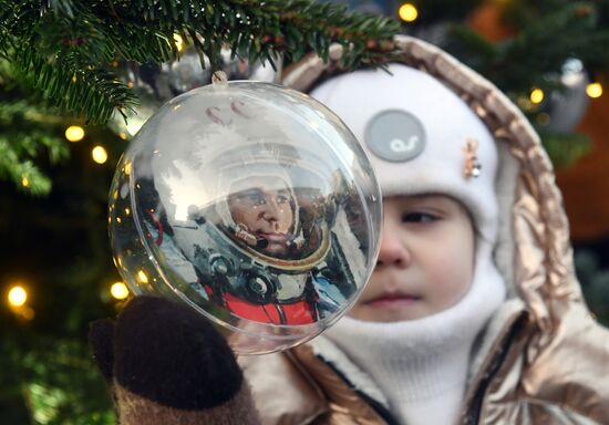 Russia New Year Season Winter  Fest