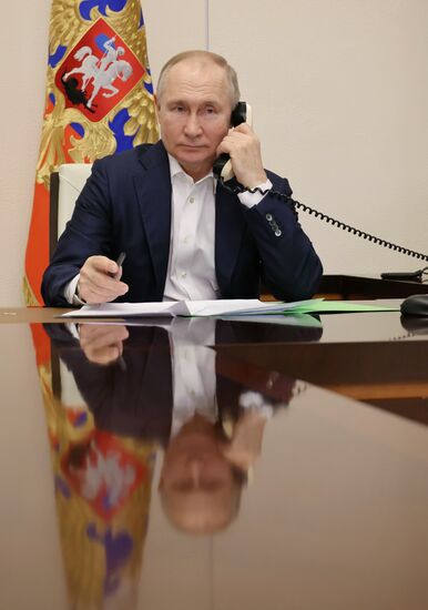 Russia Putin New Year Season Charity