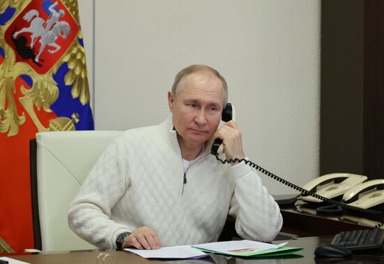 Russia Putin New Year Season Charity