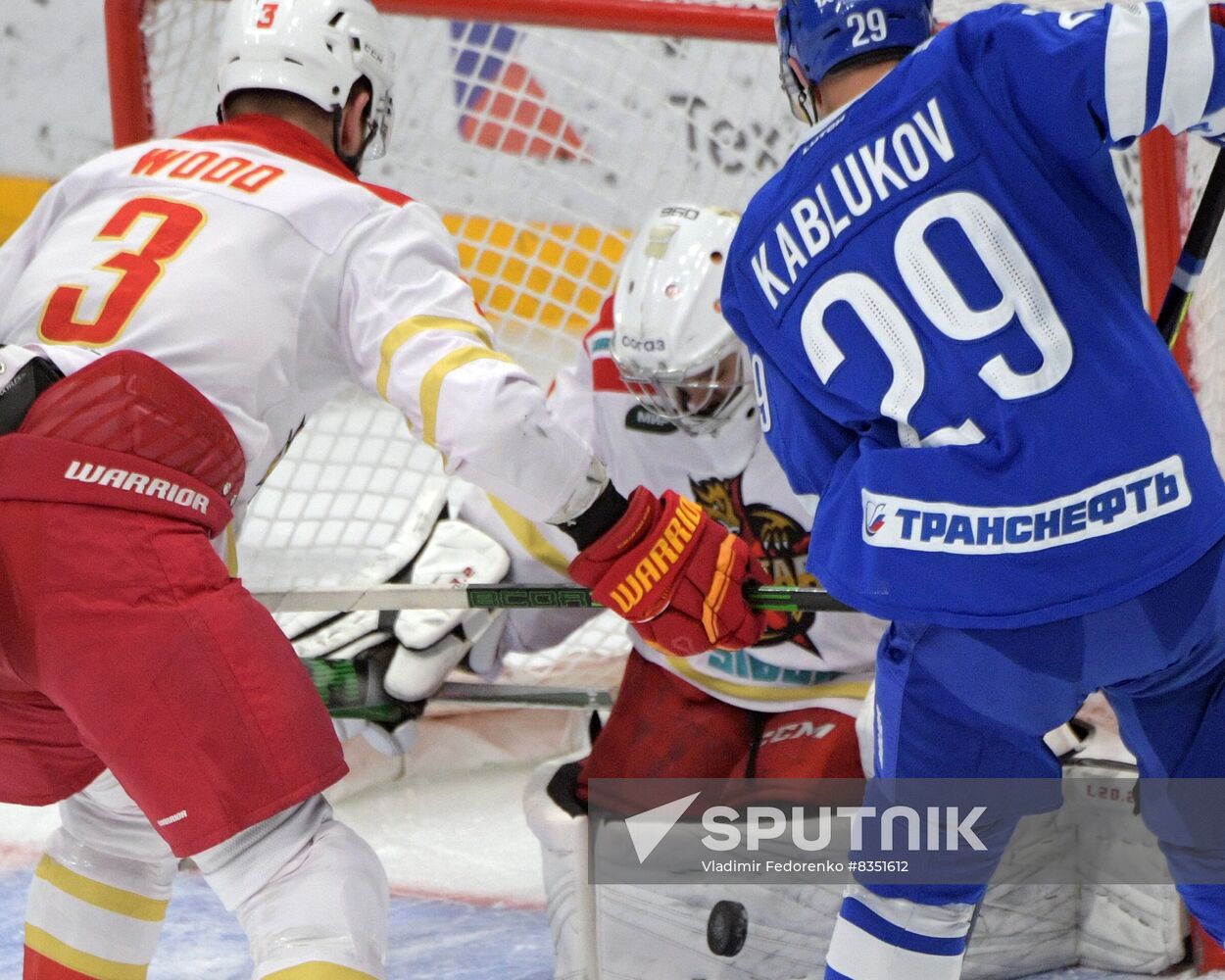 Russia Ice Hockey Kontinental League Dynamo - Kunlun