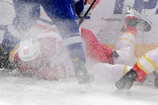 Russia Ice Hockey Kontinental League Dynamo - Kunlun