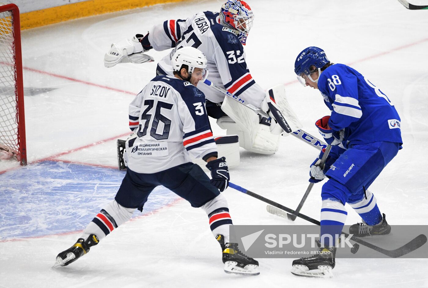 Russia Ice Hockey Kontinental League Dynamo - Torpedo