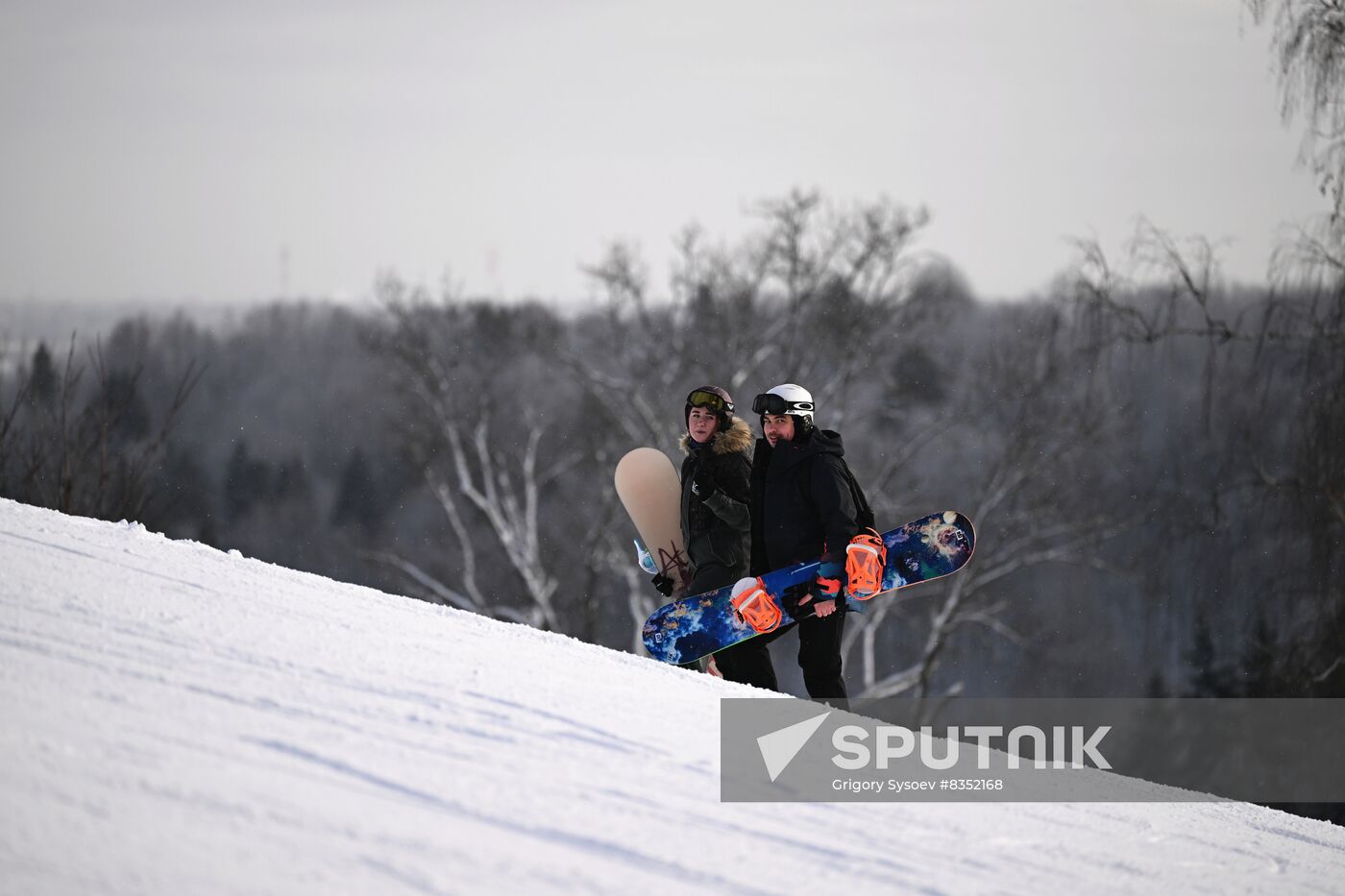 Russia Winter Leisure
