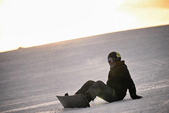 Russia Winter Leisure
