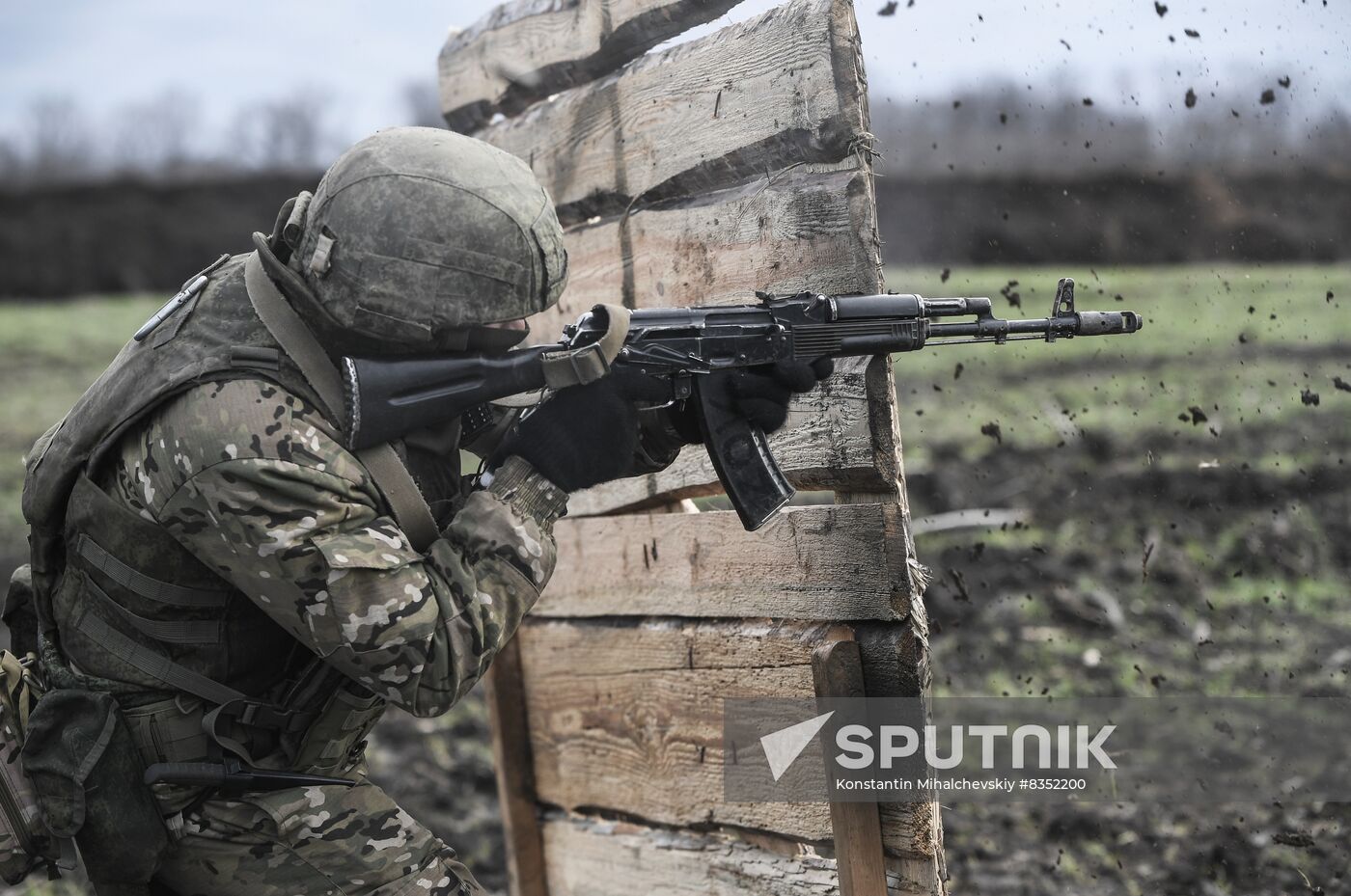Russia Ukraine Military Operation Reservists Training