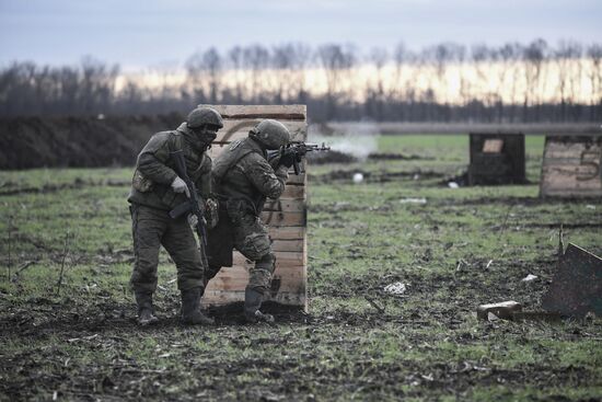 Russia Ukraine Military Operation Reservists Training