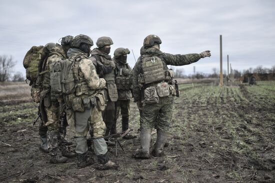 Russia Ukraine Military Operation Reservists Training