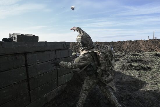 Russia Ukraine Military Operation Reservists Training