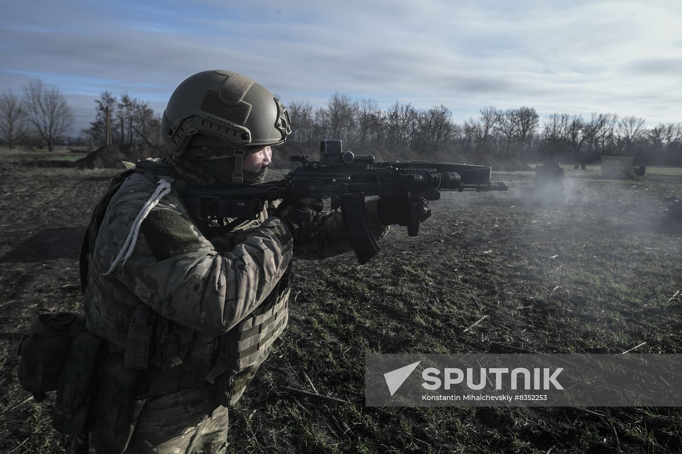 Russia Ukraine Military Operation Reservists Training