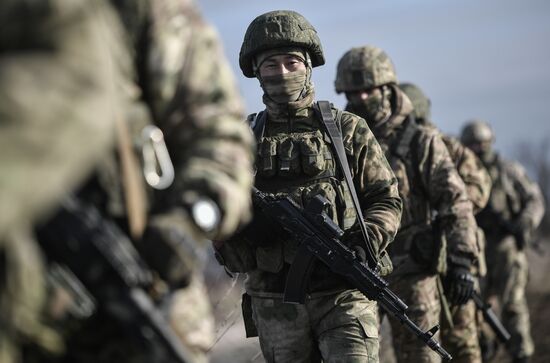 Russia Ukraine Military Operation Reservists Training