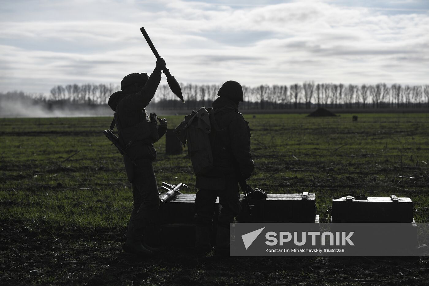 Russia Ukraine Military Operation Reservists Training