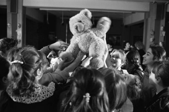 American school students attend Tree of Life Festival in Tbilisi