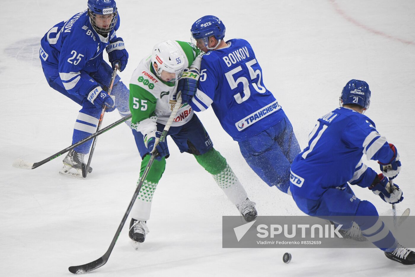 Russia Ice Hockey Kontinental League Dynamo - Salavat Yulaev