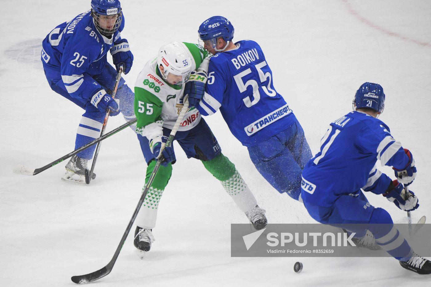Russia Ice Hockey Kontinental League Dynamo - Salavat Yulaev