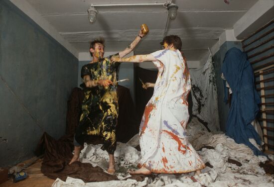 Retrospective of Paintings by Moscow Artists