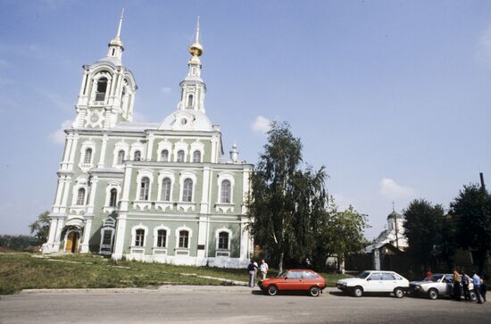 International motor rally via Russian Golden Ring