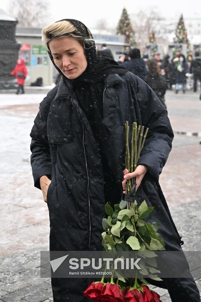 Russia Actress Churikova Death