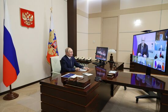 Russia Putin Economy