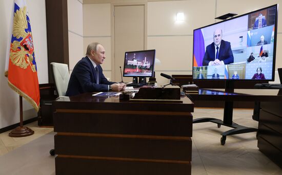 Russia Putin Economy