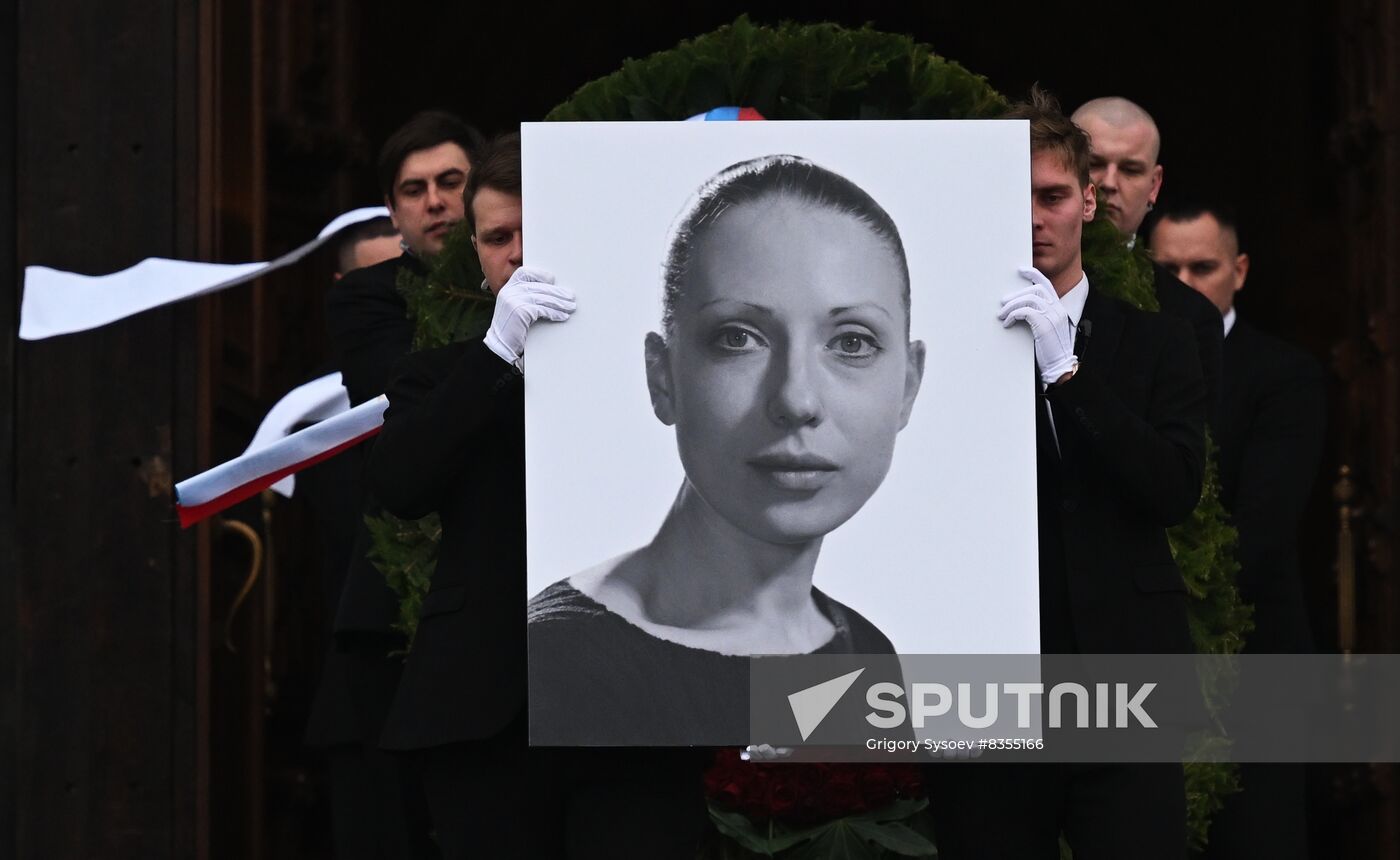 Russia Actress Churikova Death