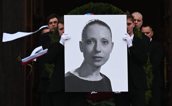 Russia Actress Churikova Death