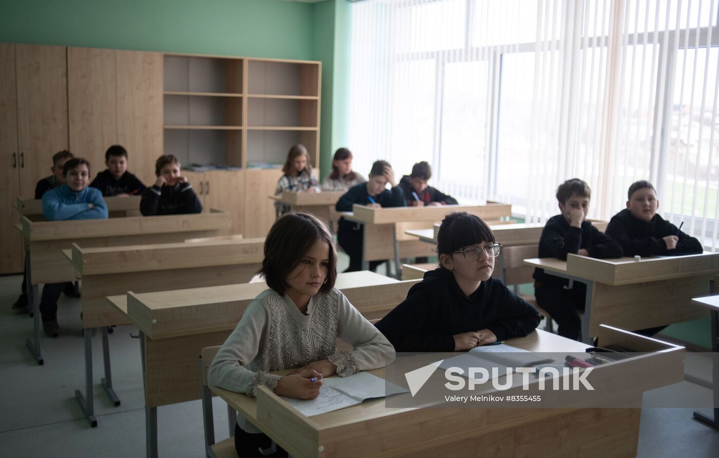 Russia Ukraine Military Operation Schools