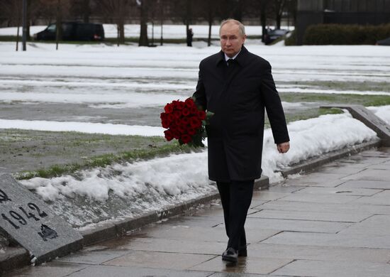 Russia WWII Leningrad Siege Breakthrough Anniversary