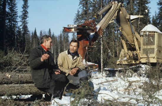 Yasnogsky timber industry enterprise in Sykktyvkar District of Komi ASSR