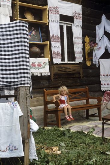 Folklore festival in Ovtsyno village, Vladimir Region